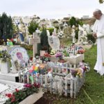 Xin lễ cầu nguyện cho linh hồn thai nhi?