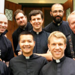 Các tai tiếng lạm dụng không làm nản lòng các linh mục tương lai của Mỹ