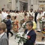 Thánh Lễ Đêm Giáng Sinh do Đức Thánh Cha Phanxicô cử hành tại Vatican