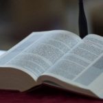 Giáo triều làm linh thao năm, Đức Thánh Cha không thể tham dự