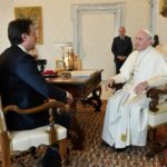 Đức Phanxicô, một giáo hoàng không đơn độc trong cuộc khủng hoảng coronavirus