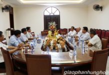 Phái đoàn giáo phận Hưng Hóa chào thăm Đức cha Phêrô Nguyễn Văn Viên, tân Giám mục Giám quản Tông tòa giáo phận Hưng Hóa