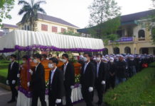 Thánh lễ an táng cố linh mục Bênađô Vũ Sỹ Tráng