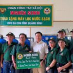 Huynh Trưởng Nghĩa Sinh: Đoàn CTXH Nghĩa Sinh vượt 1.170 cây số để trao tặng “Máy Lọc Nước Sạch” cho đồng bào vùng lũ lụt Cồn Dừa bên bờ Sông Gianh ở Quảng Bình