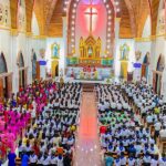 Giáo xứ La Nham: Thánh lễ ban bí tích Thêm sức cho 130 em