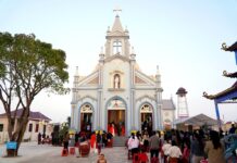 Giáo xứ Lộc Thủy: Thánh lễ làm phép nhà thờ giáo họ Thanh Lộc