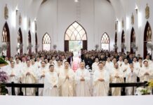 Thánh lễ tạ ơn và công bố thành lập Tân Giáo xứ Thượng Khê – Giáo Phận Vinh